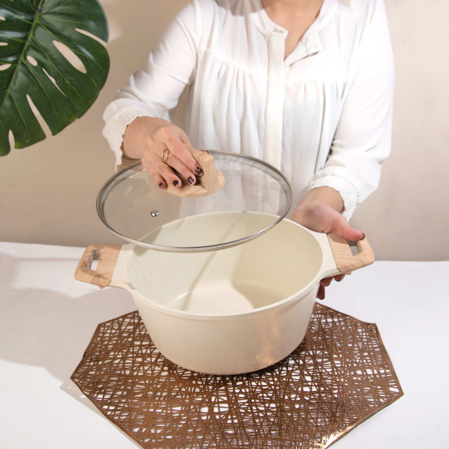 Maifan Stone Non-Stick Sauce Pan with Lid(24cm)