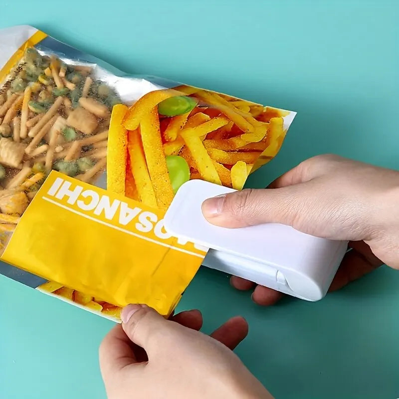 Portable Mini Heat Bag Packaging Sealer Plastic Bag Clip Sealing Machine Food Storage Snack Sealing Kitchen Gadget