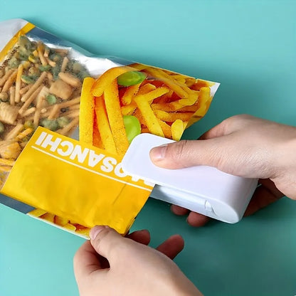 Portable Mini Heat Bag Packaging Sealer Plastic Bag Clip Sealing Machine Food Storage Snack Sealing Kitchen Gadget