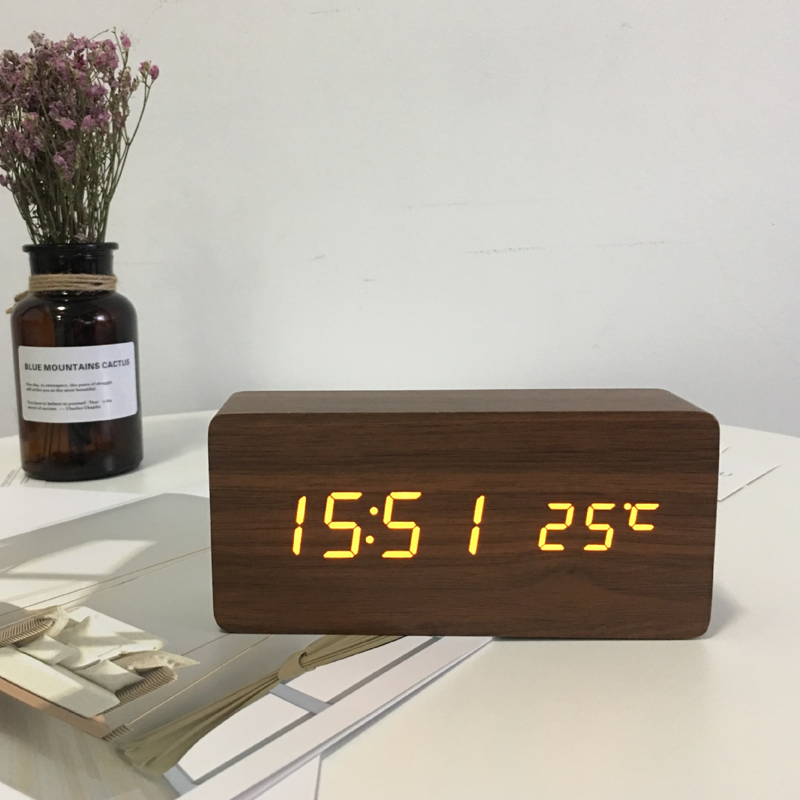 🔥Limited-time offer-LED Digital Alarm Clock with Wireless Charging Station
